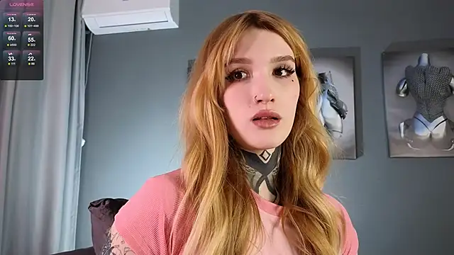 SophieInkk online show from February 28, 7:56 pm