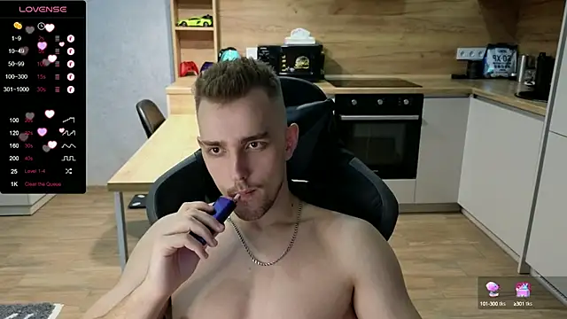 Larstar01 online show from January 21, 5:30 pm