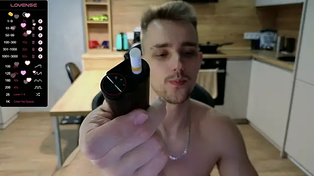 Larstar01 online show from February 8, 11:45 pm