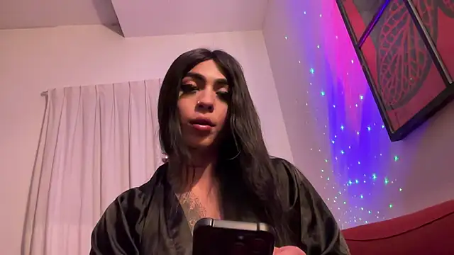 Snapshot of babybriexxx chatting on September 25, 2:37 am babybriexxx online show from September 25, 2:37 am