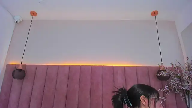 MarianaBranzz online show from January 25, 2:47 pm