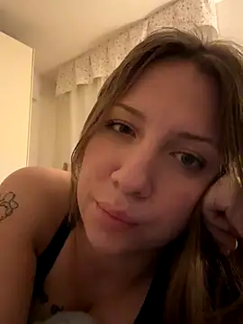 Snapshot of Sashabunny chatting on November 30, 10:14 pm Sashabunny online show from November 30, 10:14 pm