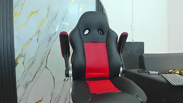 Hottwinkguys online show from October 15, 11:49 pm