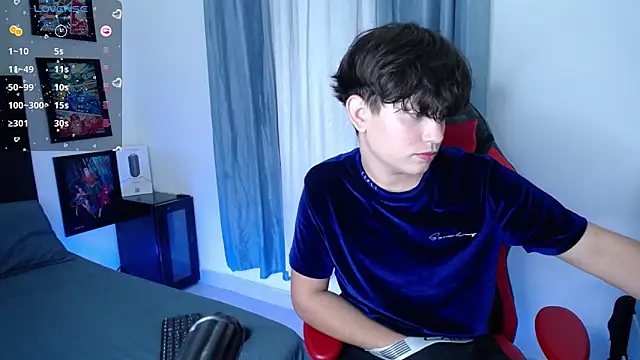 andyboy- online show from December 17, 12:01 am