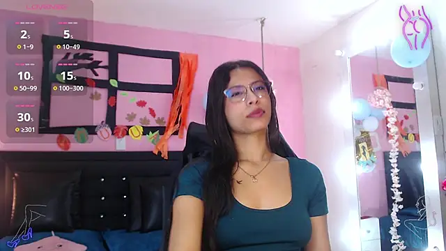 SamaraCortez online show from September 29, 7:30 pm