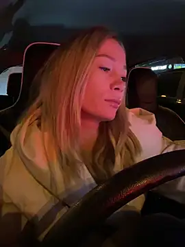 LavenderHot online show from February 1, 1:12 am