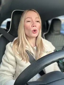 LavenderHot online show from February 28, 2:20 am