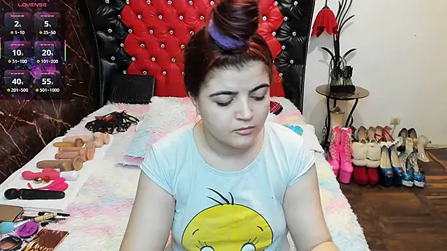 Anasunshine12 online show from February 5, 3:45 am