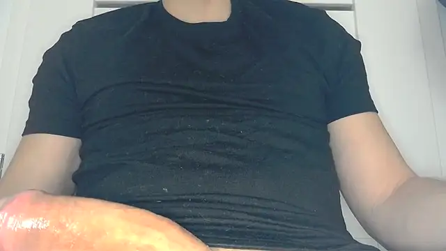 Snapshot of wannalickyourwetpussybb chatting on December 30, 11:37 am wannalickyourwetpussybb online show from December 30, 11:37 am