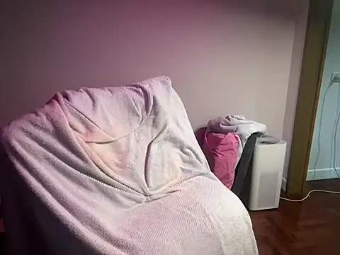 cloudboy kk8 online show from January 8, 4:54 pm