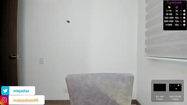 MalejaDiaz  online show from December 20, 4:57 pm