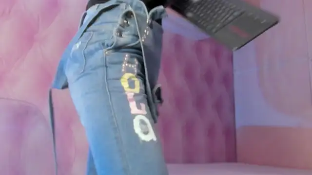 Snapshot of Hilary-banks chatting on March 20, 4:29 am Hilary-banks online show from March 20, 4:29 am