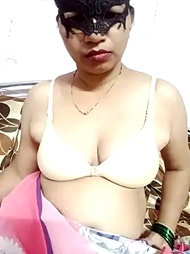 Snapshot of Hotanita99 chatting on January 16, 12:20 pm Hotanita99 online show from January 16, 12:20 pm