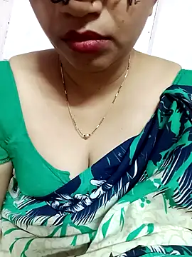 Snapshot of Hotanita99 chatting on January 18, 12:15 pm Hotanita99 online show from January 18, 12:15 pm