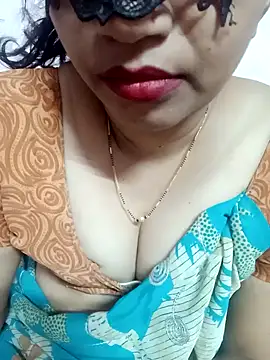 Snapshot of Hotanita99 chatting on February 5, 12:49 pm Hotanita99 online show from February 5, 12:49 pm