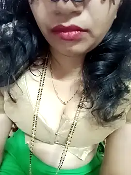 Snapshot of Hotanita99 chatting on February 7, 12:28 pm Hotanita99 online show from February 7, 12:28 pm