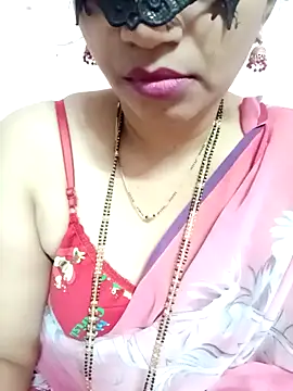 Snapshot of Hotanita99 chatting on February 14, 4:04 am Hotanita99 online show from February 14, 4:04 am