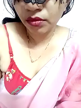 Snapshot of Hotanita99 chatting on February 14, 12:25 pm Hotanita99 online show from February 14, 12:25 pm