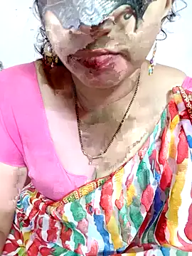 Snapshot of Hotanita99 chatting on September 13, 6:13 am Hotanita99 online show from September 13, 6:13 am