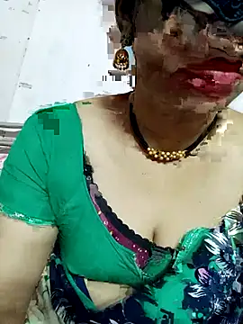 Snapshot of Hotanita99 chatting on September 26, 5:22 am Hotanita99 online show from September 26, 5:22 am