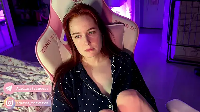 Snapshot of pearl_princess_ chatting on December 14, 4:34 am pearl princess online show from December 14, 4:34 am