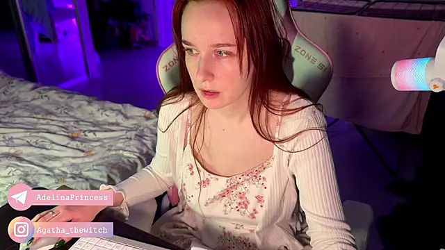 Snapshot of pearl_princess_ chatting on December 27, 7:35 pm pearl princess online show from December 27, 7:35 pm