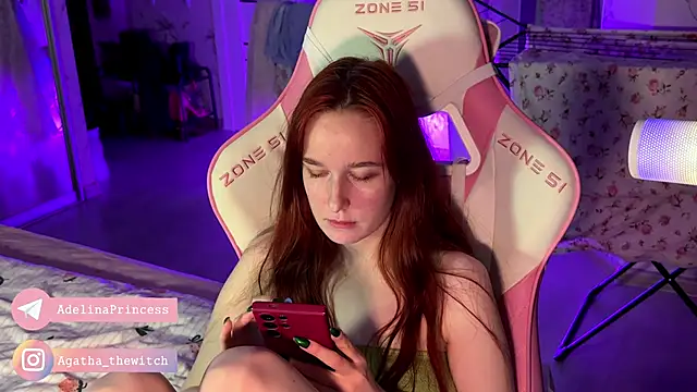 Snapshot of pearl_princess_ chatting on January 28, 2:32 am pearl princess online show from January 28, 2:32 am