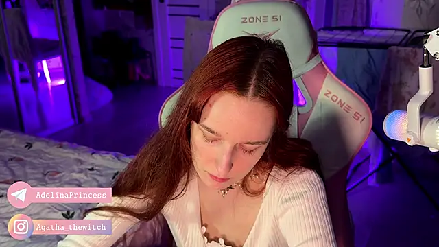 Snapshot of pearl_princess_ chatting on February 11, 10:07 pm pearl princess online show from February 11, 10:07 pm