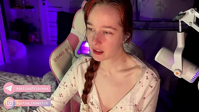 Snapshot of pearl_princess_ chatting on March 8, 6:43 am pearl princess online show from March 8, 6:43 am