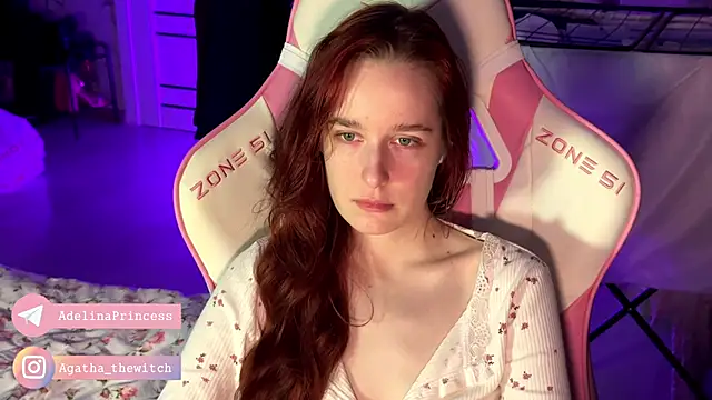 Snapshot of pearl_princess_ chatting on March 8, 9:50 am pearl princess online show from March 8, 9:50 am