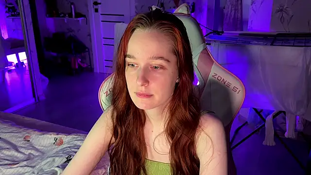 Snapshot of pearl_princess_ chatting on March 15, 3:18 am pearl princess online show from March 15, 3:18 am