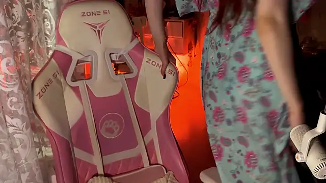 Snapshot of pearl_princess_ chatting on September 26, 11:09 pm pearl princess online show from September 26, 11:09 pm