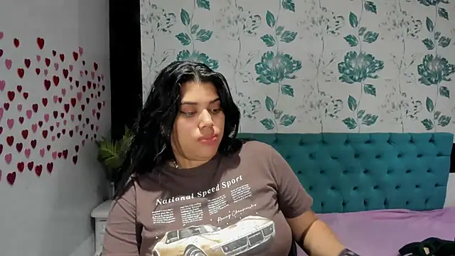 Snapshot of LindaBreeS chatting on February 8, 7:59 pm LindaBreeS online show from February 8, 7:59 pm