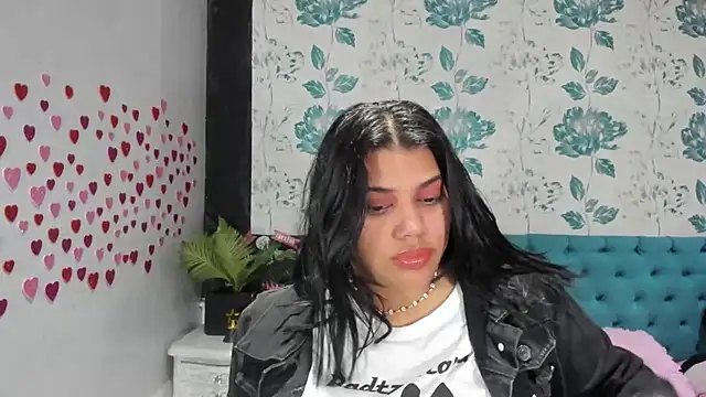 Snapshot of LindaBreeS chatting on February 18, 5:31 pm LindaBreeS online show from February 18, 5:31 pm