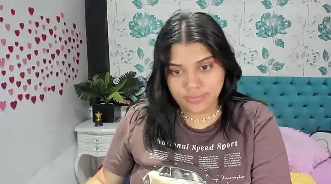 Snapshot of LindaBreeS chatting on February 25, 7:58 pm LindaBreeS online show from February 25, 7:58 pm