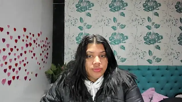 Snapshot of LindaBreeS chatting on March 6, 2:40 pm LindaBreeS online show from March 6, 2:40 pm