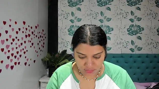 Snapshot of LindaBreeS chatting on March 8, 2:08 pm LindaBreeS online show from March 8, 2:08 pm