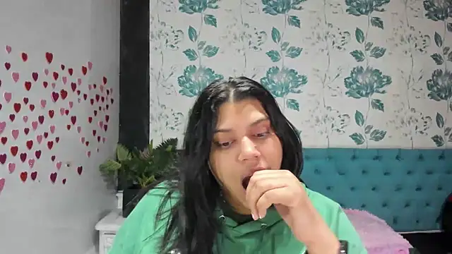 Snapshot of LindaBreeS chatting on March 11, 8:20 pm LindaBreeS online show from March 11, 8:20 pm