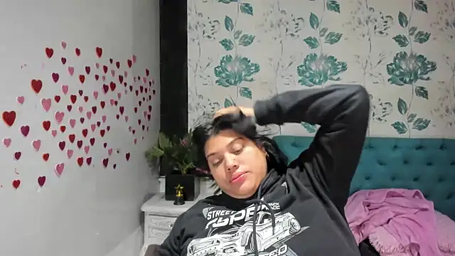 Snapshot of LindaBreeS chatting on March 12, 8:41 pm LindaBreeS online show from March 12, 8:41 pm