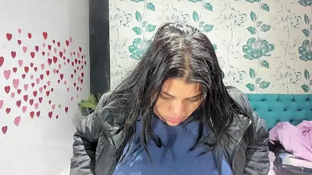 Snapshot of LindaBreeS chatting on March 21, 2:51 pm LindaBreeS online show from March 21, 2:51 pm