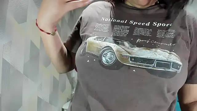 Snapshot of LindaBreeS chatting on September 17, 12:07 pm LindaBreeS online show from September 17, 12:07 pm