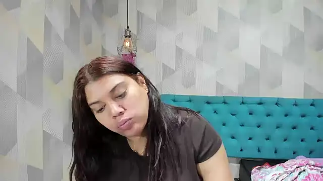 Snapshot of LindaBreeS chatting on September 23, 2:09 pm LindaBreeS online show from September 23, 2:09 pm