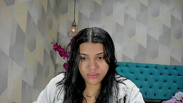 Snapshot of LindaBreeS chatting on October 8, 1:31 pm LindaBreeS online show from October 8, 1:31 pm