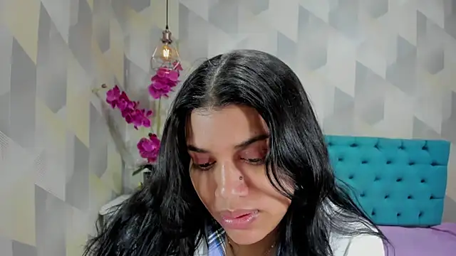 Snapshot of LindaBreeS chatting on October 17, 3:36 pm LindaBreeS online show from October 17, 3:36 pm