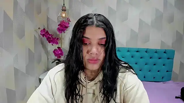 Snapshot of LindaBreeS chatting on October 20, 2:17 pm LindaBreeS online show from October 20, 2:17 pm