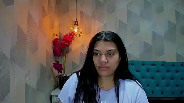 Snapshot of LindaBreeS chatting on November 28, 10:01 pm LindaBreeS online show from November 28, 10:01 pm