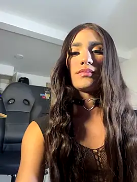 valeng doll online show from September 19, 9:15 pm