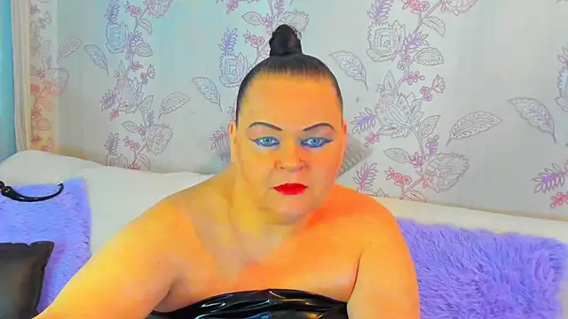 MilanaBiegert online show from February 10, 2:37 pm