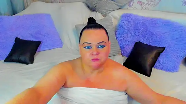 MilanaBiegert online show from March 9, 4:55 pm