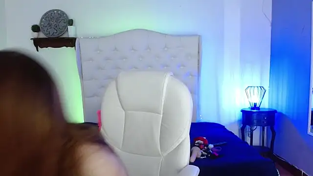 elena detroya online show from December 16, 12:27 pm